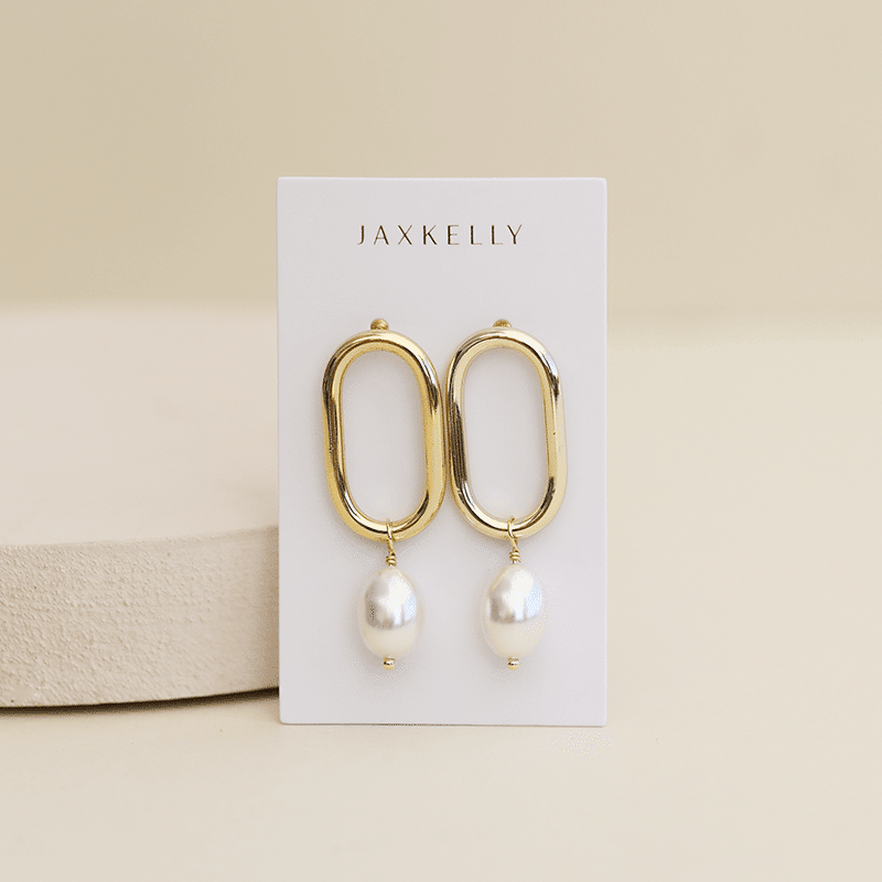 Oval pearl drop