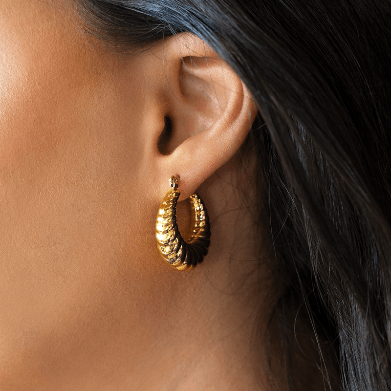 Starla Hoops