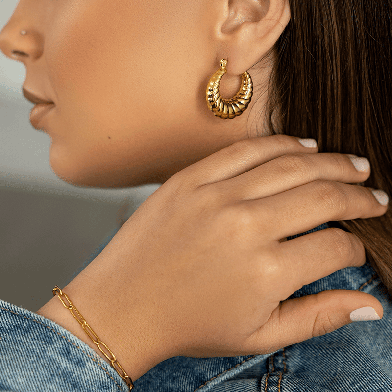 Starla Hoops