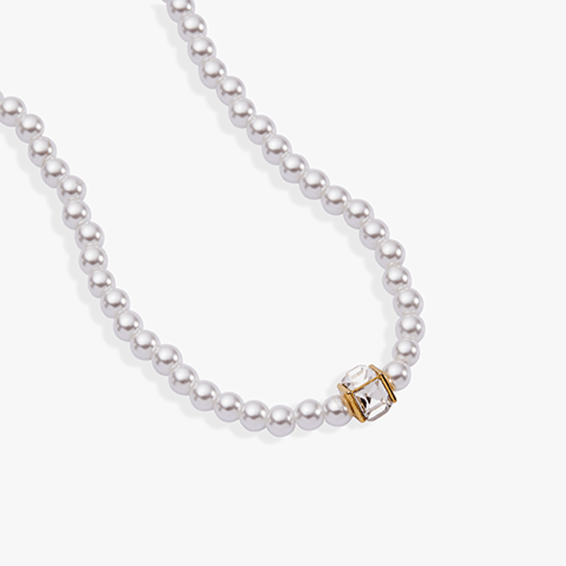 Crystal And Pearl Beaded Necklace