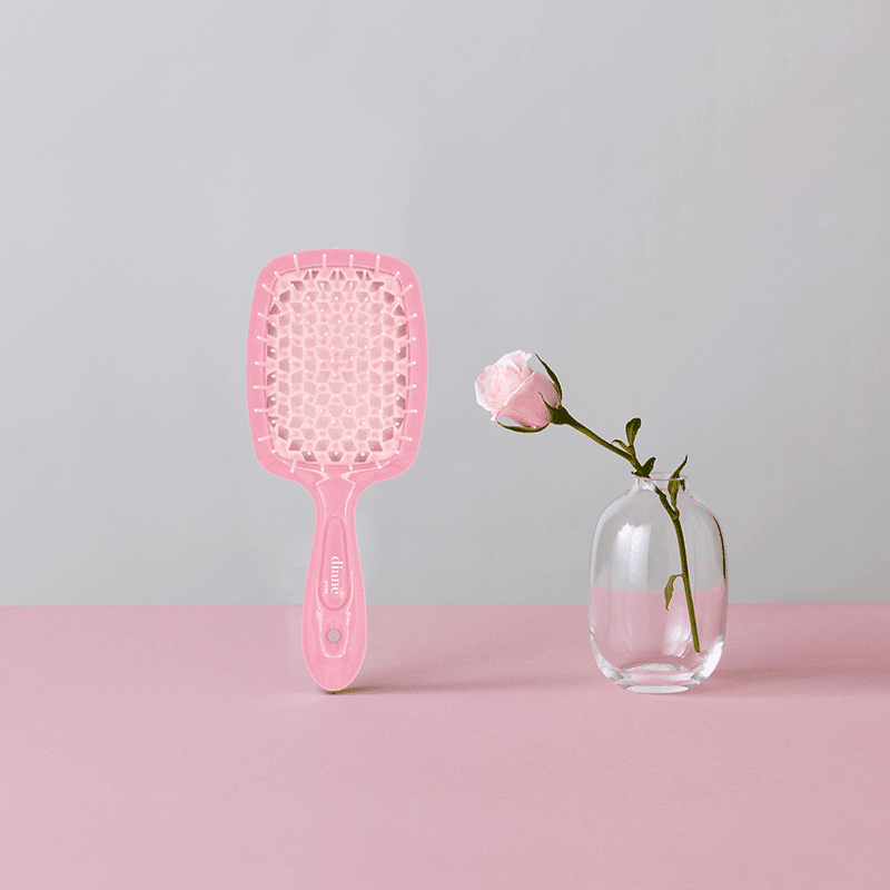 D1089 Airborn Detangle Brush