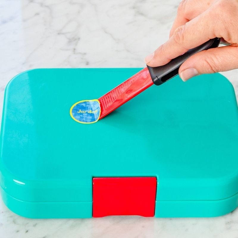 Cleana - 2 Pack - Mixed Colours - Self Sharpening Cleaning Scraper