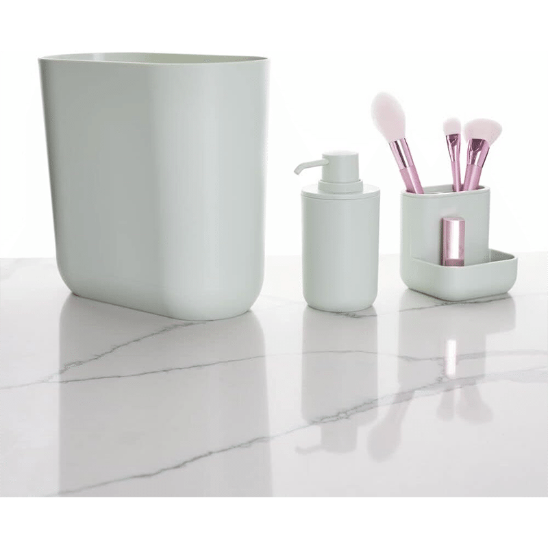 3 Piece Bathroom Essentials Set