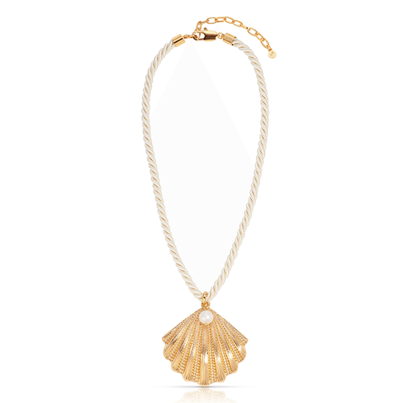 18K Gold Plated Scallop Shell Pendant Necklace