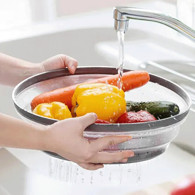 Collapsible Microwave Splatter Cover with Steam Vents