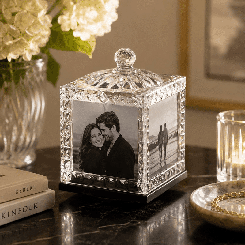 Revolving Photo Cube