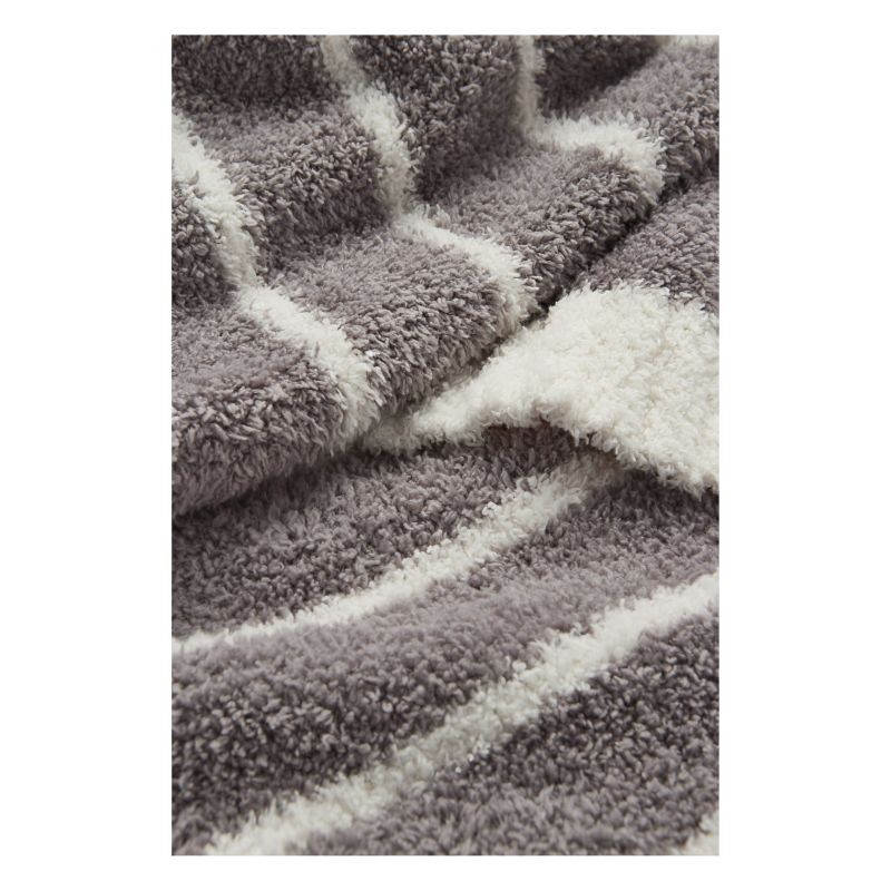 Beach Rock/Cream Throw Blanket