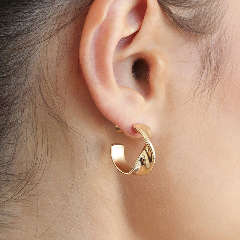 Heirloom Twist Small Hoops