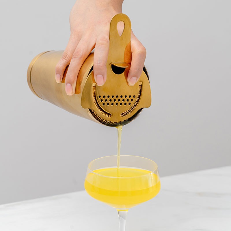 Hawthorne Strainer Gold