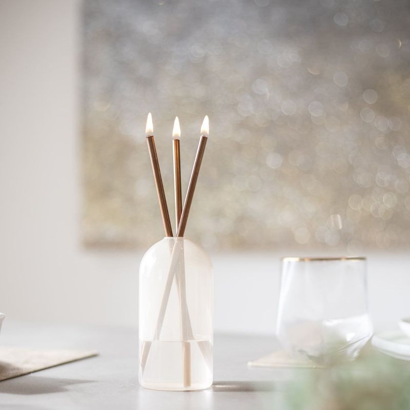 Wylie Vase, Champagne Sticks, Pristine Oil