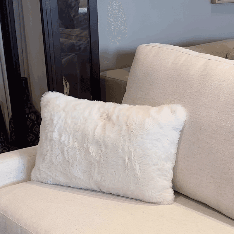 Cicly Pillow - Ivory