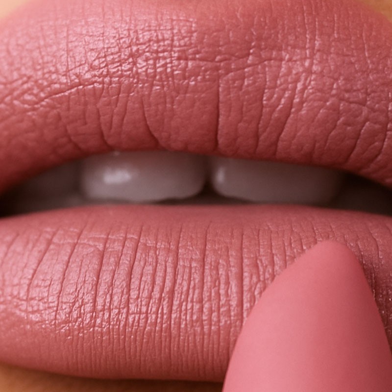 HIGHR Lipstick in Dollface